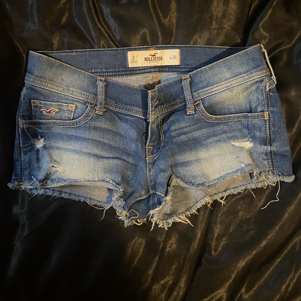 Hollister low rise shorts